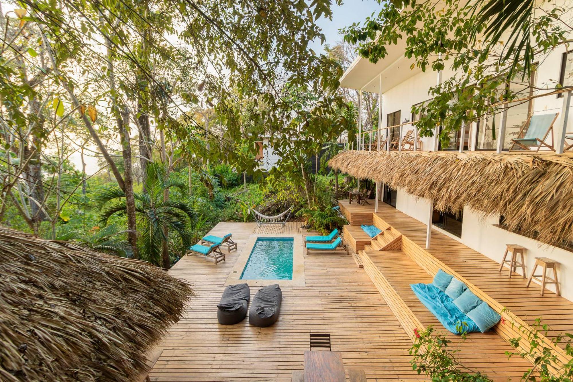 La Sana Surf Hotel, New Management, Few Mn Drive To The Beach Playa Santa Teresa  Экстерьер фото