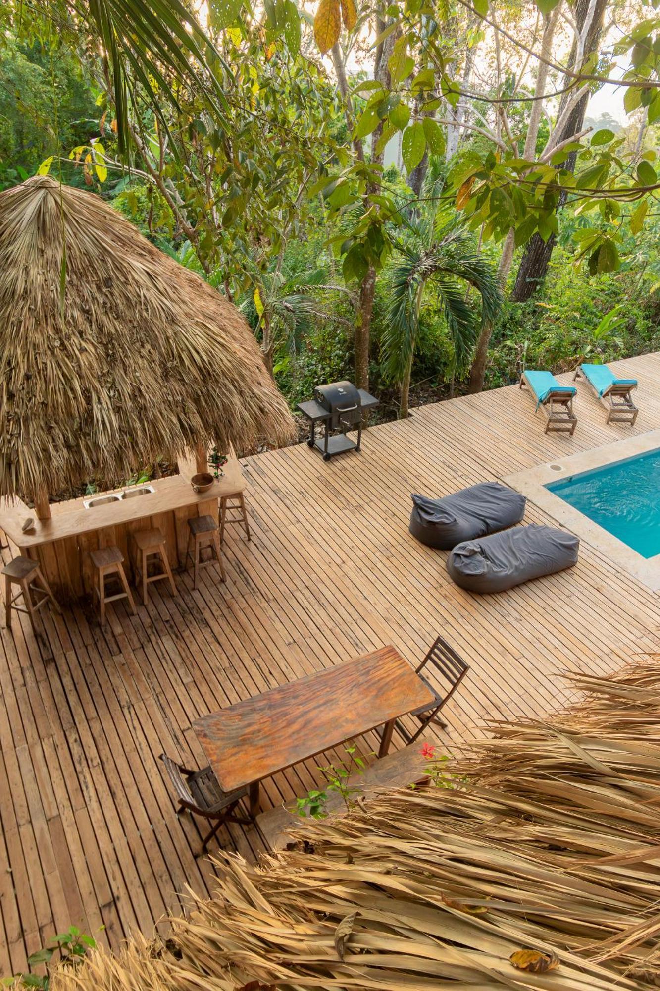 La Sana Surf Hotel, New Management, Few Mn Drive To The Beach Playa Santa Teresa  Экстерьер фото