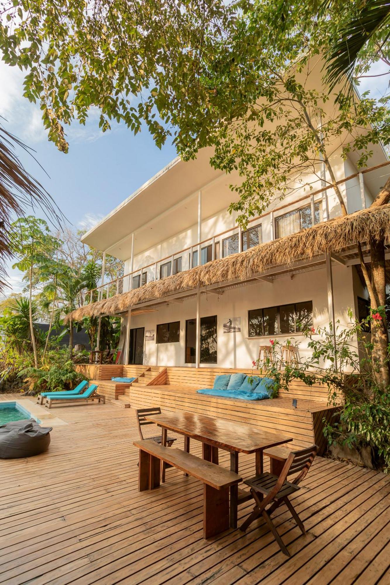 La Sana Surf Hotel, New Management, Few Mn Drive To The Beach Playa Santa Teresa  Экстерьер фото